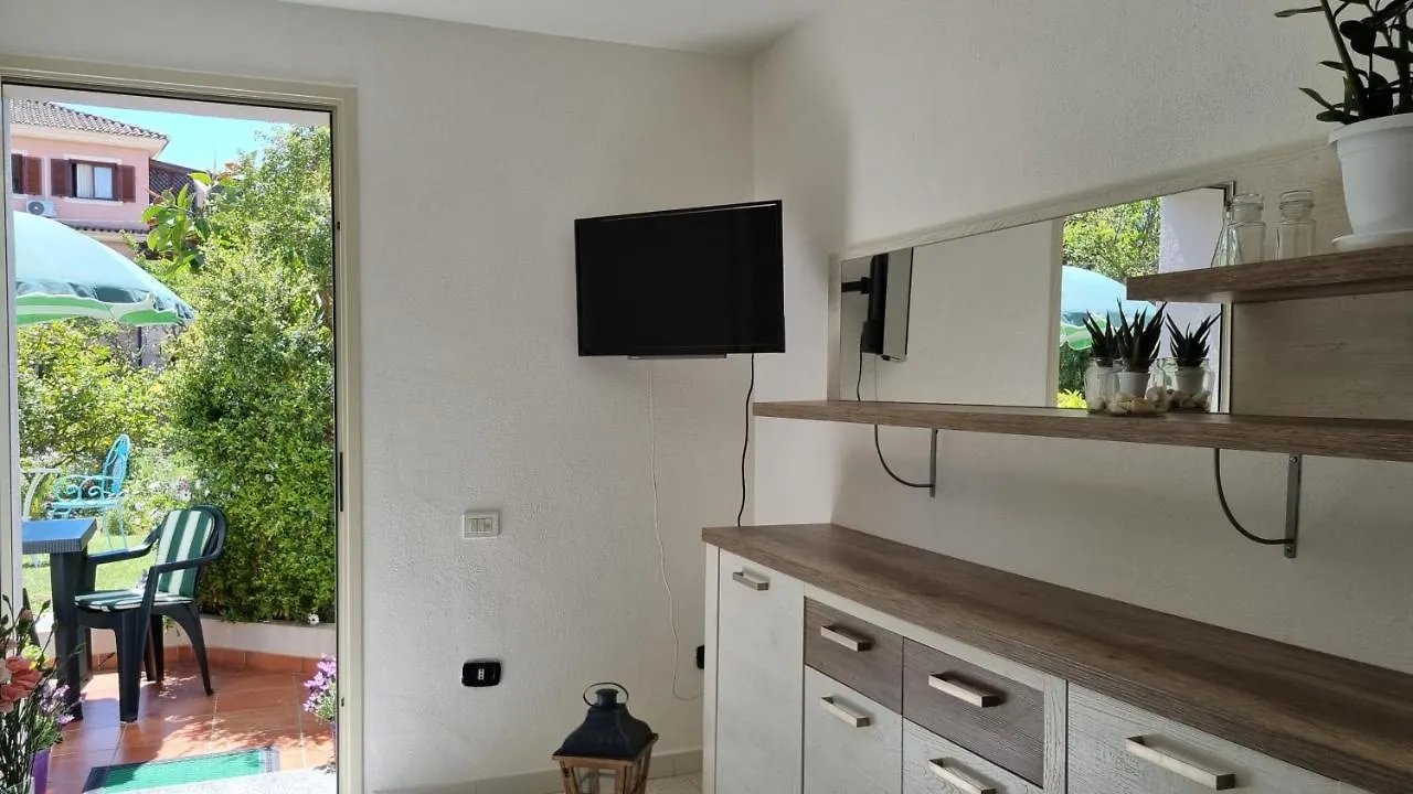 Splendida porzione di villa Olbia 0*,